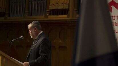 אביחי מנדלבליט. | מישל דוט קום