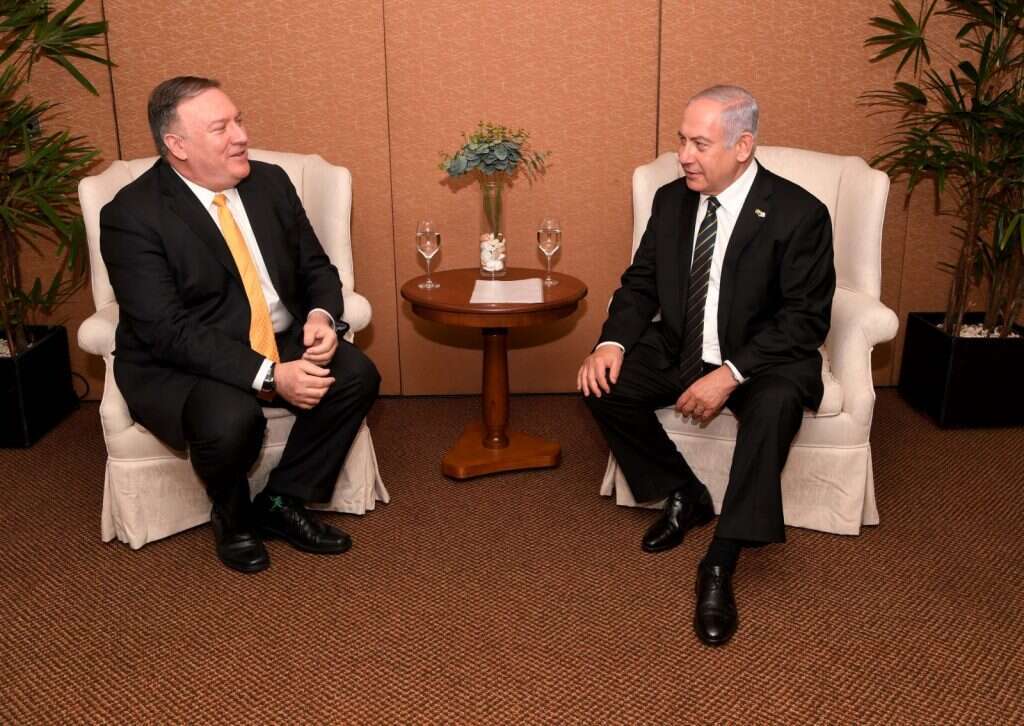 ראש הממשלה בנימין נתניהו עם מזכיר המדינה האמריקני מייק פומפאו בברזיל. | אבי אוחיון, לע''מ ראש הממשלה בנימין נתניהו עם מזכיר המדינה האמריקני מייק פומפאו בברזיל. | אבי אוחיון, לע''מ