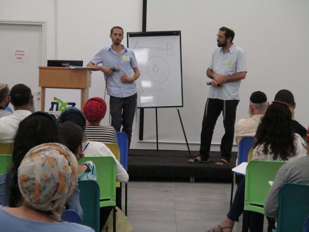 הרצוג ויחיאלי בכנס "לתת לעולם את המתנה שלך"