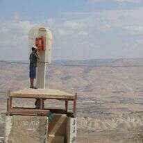 "איני יכול להניח שאפשר לה לתורה שתהיה שלמה כשהיא מתכתבת רק עם קבוצה קטנה בתוך העם". סתיו 2015. | מרים צחי