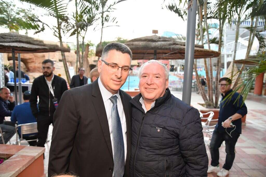 גדעון סער ודודי אמסלם. | י' צילומים, "הלאומיאדה"