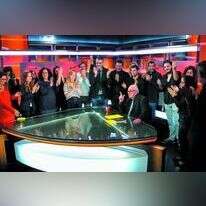 צוות ערוץ 10 נפרד מירון לונדון. | מסך