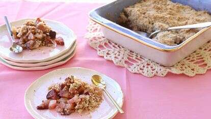 קראמבל שזיפים ואגסים. | אפרת ליכטנשטט