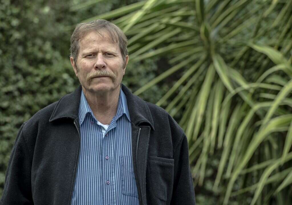 אברהם ליפשיץ. | גיל אליהו - ג'יני