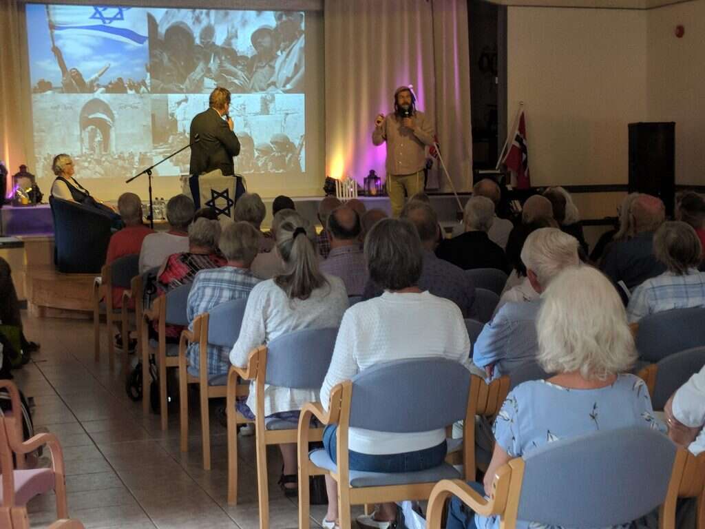 רום מרצה בנורווגיה