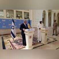 נתניהו עם נשיא צ'אד אידריס דבי, בבירת צ'אד נג'מנה. | הודיה כריש חזוני