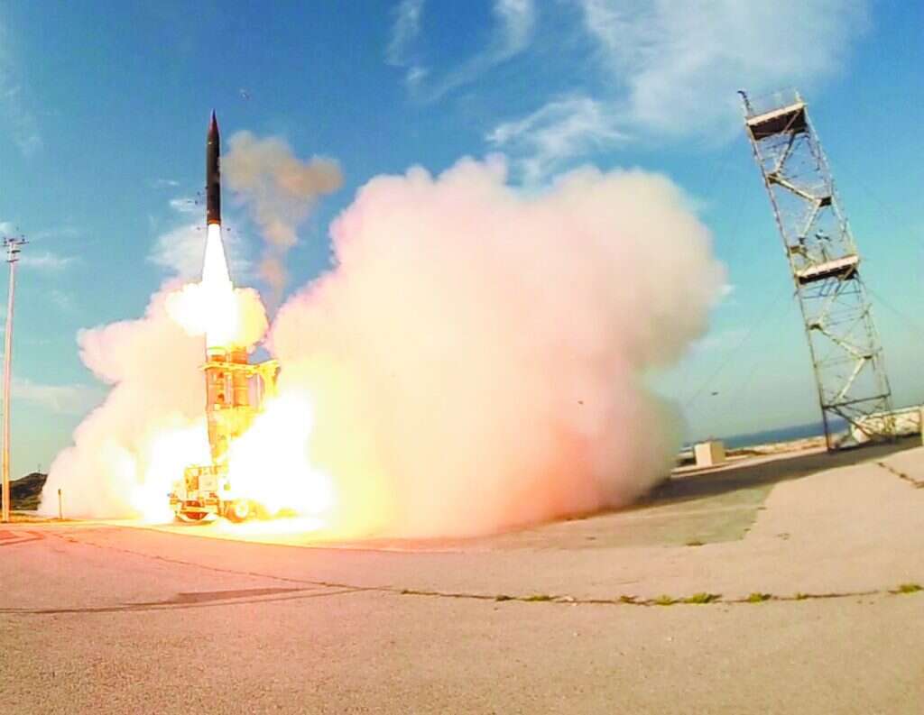 פיתח את תורת הלחימה של המערכת. טיל החץ. | אגף דוברות והסברה - משרד הביטחון