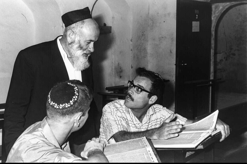 דרישות גבוהות ורגישות גבוהה. הרב בינה ותלמידיו. | משה מילנר, לע"מ