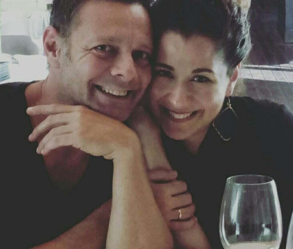 קלייר מגנאג'י וצביקה אורלינסקי. | אלבום משפחתי