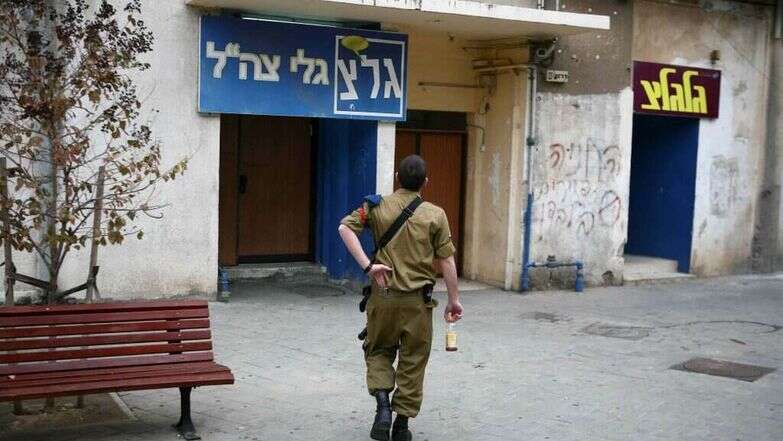 מערכת גלי צה''ל ביפו. ארכיון | יהושע יוסף