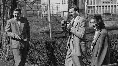 בנתה את הקריירה שלה כסופרת באוניברסיטת איווה לפני ששבה לג'ורג'יה. פלאנרי או'קונור בביקור באיווה, ארה"ב, 1947. באדיבות: Cmacauley