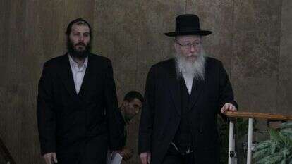 ליצמן ומקורבו מוטי בבצ'יק. | אוהד צויגנברג