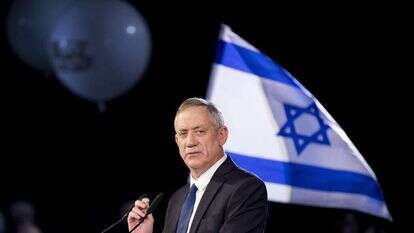 גנץ בנאום הבכורה. | אביר סולטן