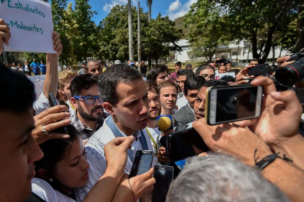 נשיא הפרלמנט חואן גואיידו. | AFP נשיא הפרלמנט חואן גואיידו. | AFP