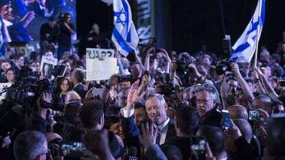 בני גנץ בגני התערוכה. | גטי אימג'ס בני גנץ בגני התערוכה. | גטי אימג'ס