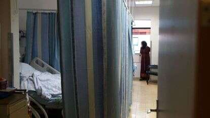 מחלקה פנימית בבית חולים. | אנצ'ו גוש, ג'יני מחלקה פנימית בבית חולים. | אנצ'ו גוש, ג'יני