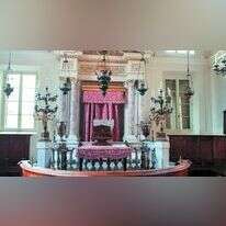 פעיל ברציפות למעלה מארבע מאות שנה. בית הכנסת בפיזה