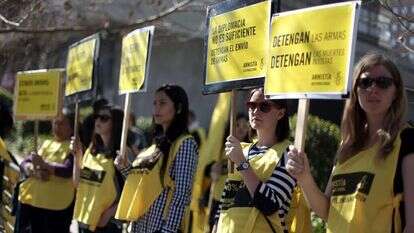 הפגנה של ארגון אמנסטי נגד מכירת נשק אמריקני לישראל. | רויטרס