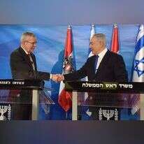 נתניהו עם נשיא אוסטריה אלכסנדר ואן דר בלן. | EPA