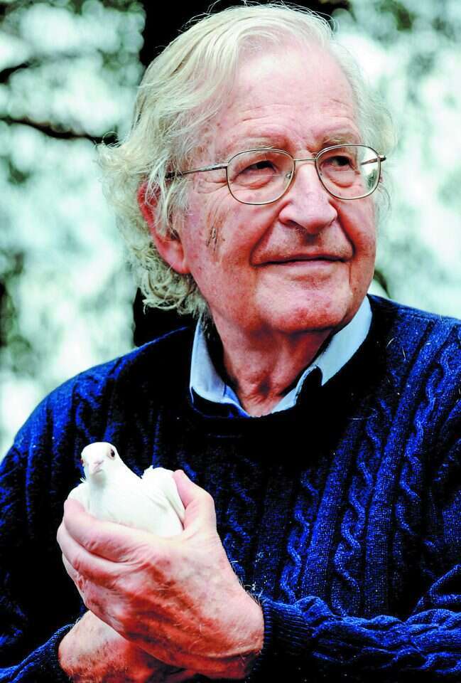 נועם חומסקי. | EPA נועם חומסקי. | EPA