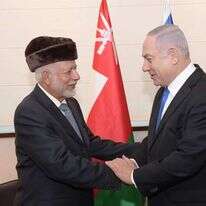 נתניהו ושר החוץ של עומאן בוורשה. | עמוס בן גרשם, לע"מ