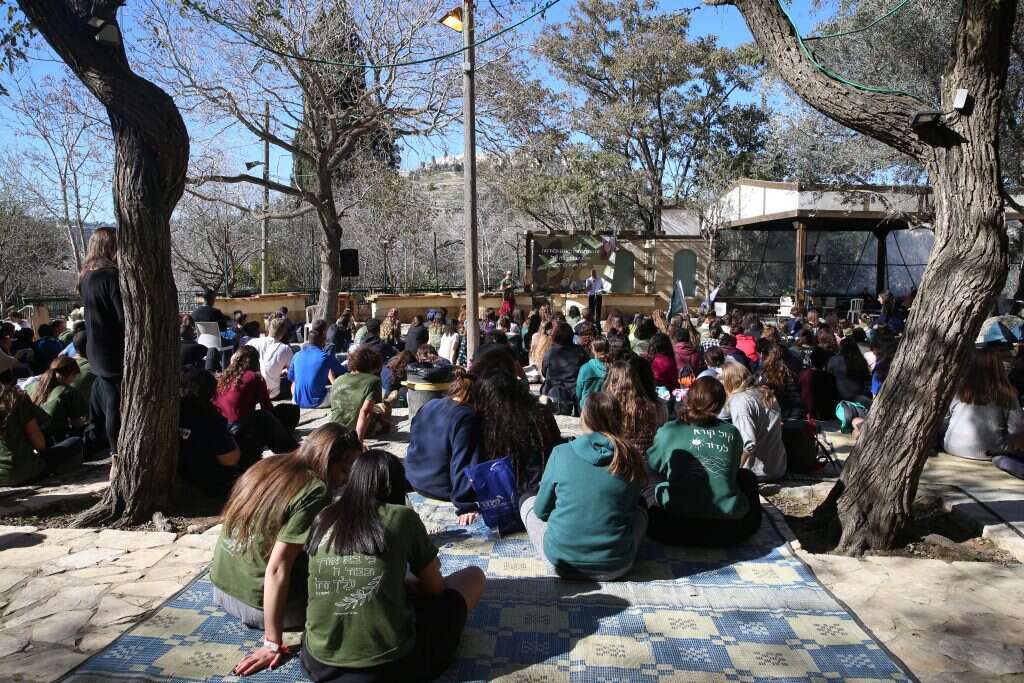 האירוע לזכר אורי אנסבכר ז"ל. | מרים צחי