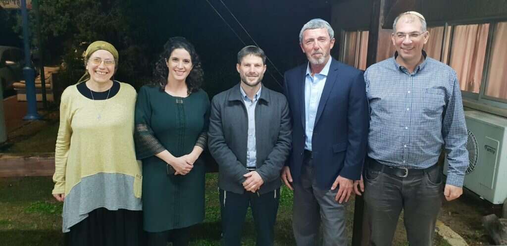 ראשי הבית היהודי והאיחוד הלאומי אחרי חתימת הסכם הריצה המשותפת