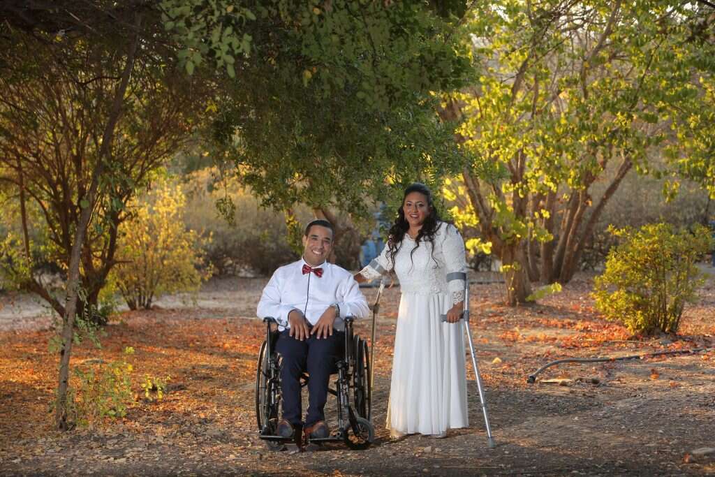 מעיין ודביר מעודה. | תום כתום