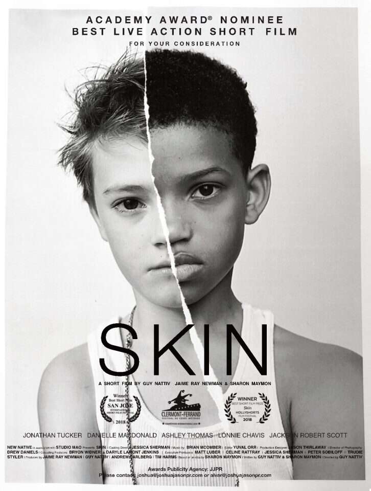 ניצלו את המומנטום. כרזת הסרט SKIN. | יח"צ