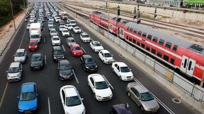 צפיפות שהולכת לחצות את רף היעילות. פקקים באיילון. | אמיר מאירי