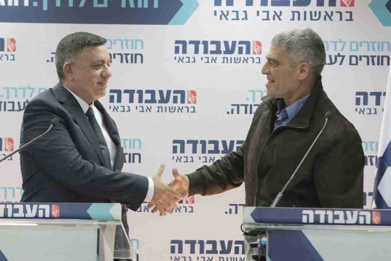רוסו וגבאי עם ההכרזה על הצטרפותו למפלגת העבודה. | רענן כהן