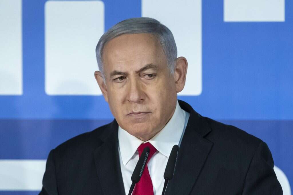 נתניהו נואם אחרי פרסום ההחלטות בתיקיו. | EPA