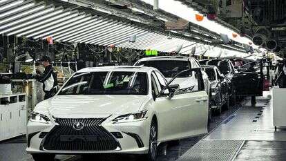פס ייצור של לקסוס ביפן. | Japan News - Yomiuri