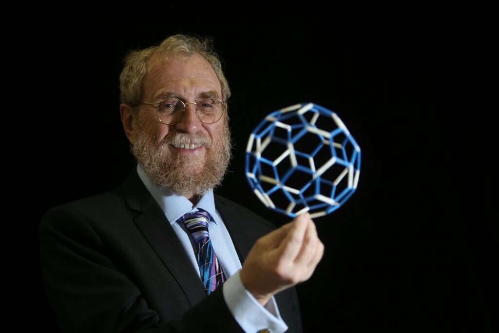 פרופ' נח דנא-פיקארד. | מרים צחי