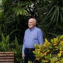 יוסק'ה נחמיאס. | אבישג שאר-ישוב