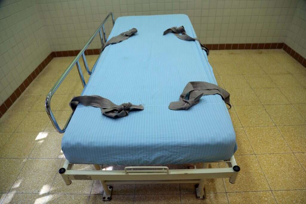 חדר קשירות במחלקה פסיכיאטרית. | גדעון מרקוביץ