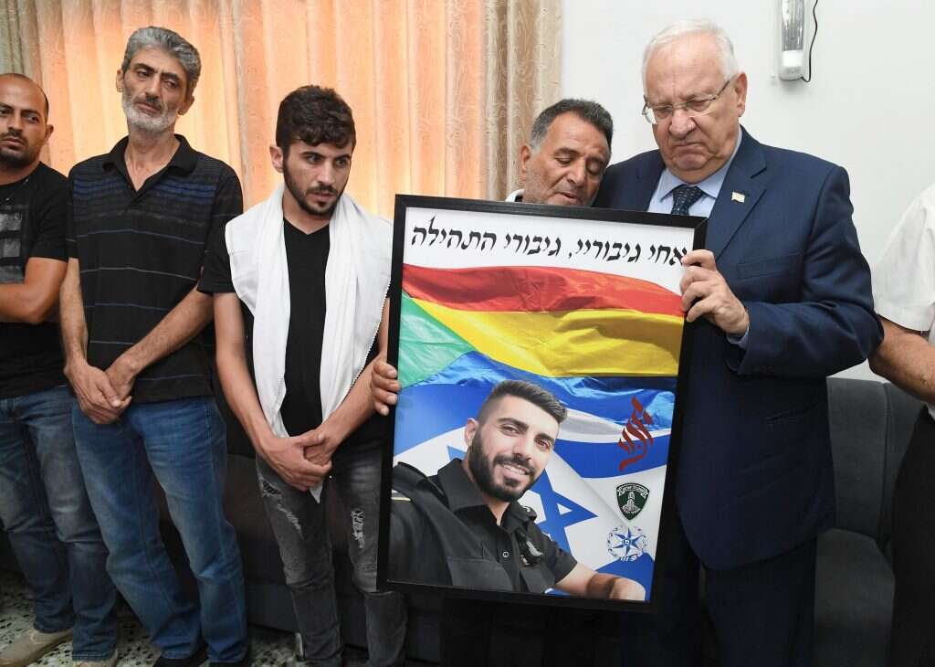 נשיא המדינה בביקור בביתו של רס"מ האיל סיתאווי ז"ל לאחר הפיגוע. | מארק ניימן, לע"מ