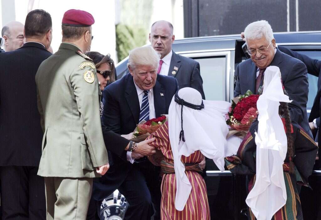 טראמפ לצד אבו מאזן בביקורו בבית לחם ב2017. | עאטף ספדי, EPA