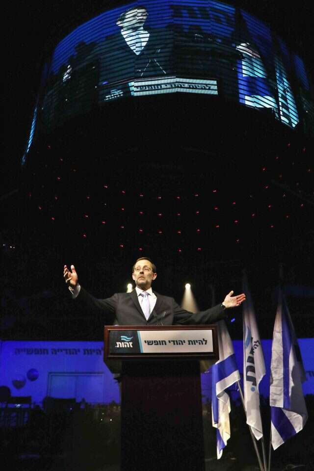 פייגלין בכנס בחירות של מפלגת זהות. | אמיר מאירי פייגלין בכנס בחירות של מפלגת זהות. | אמיר מאירי