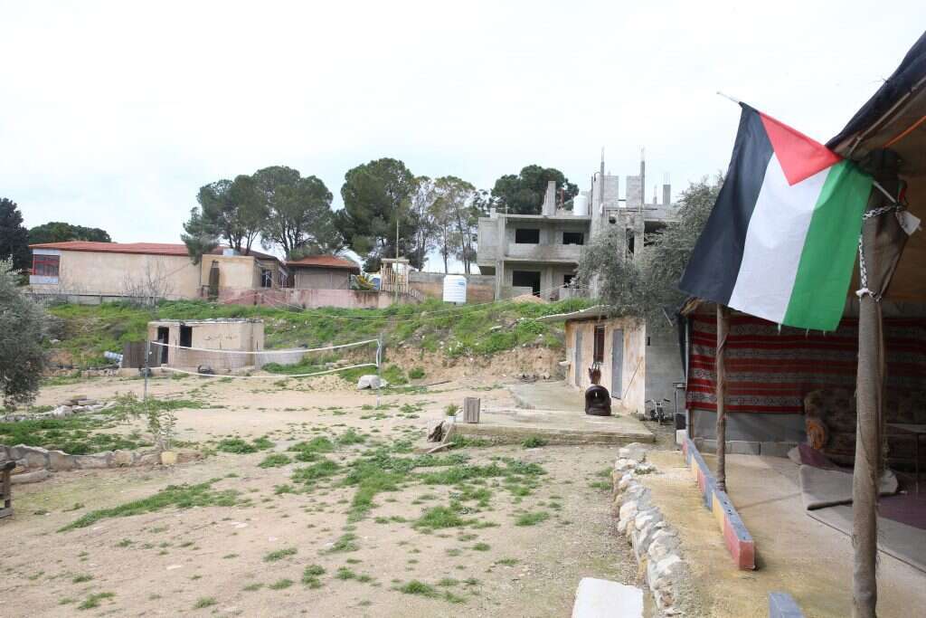 תחנת התיירות הפלסטינית. | מרים צחי