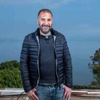 "לא רואה אף אחד בעיניים" רון רובי. | אייל מרגולין - ג'יני