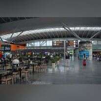 נמל התעופה בקייב. | שאטרסטוק