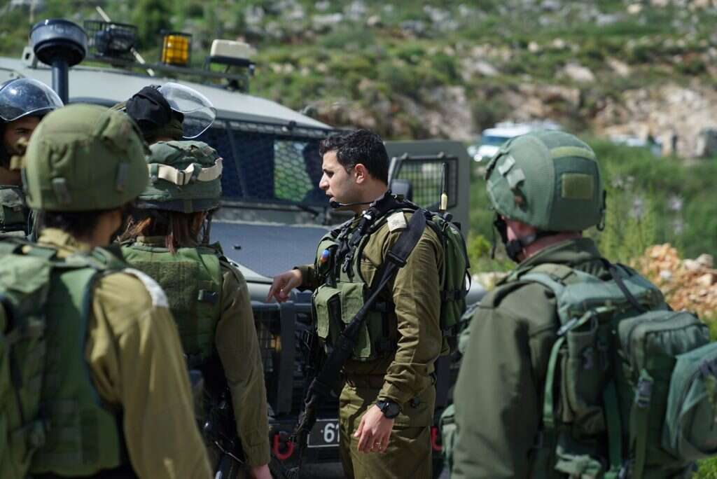 סריקות אחרי המחבל שביצע את הפיגוע בצומת אריאל. | דובר צה"ל סריקות אחרי המחבל שביצע את הפיגוע בצומת אריאל. | דובר צה"ל