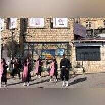 הריקוד ליד בית הרוצח בצפת. | מתוך הפייסבוק שלתHazar Hijazi