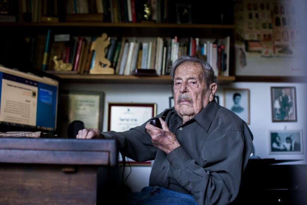 השראה מ"ונתנה תוקף". חיים גורי. | יונתן זינדל, פלאש 90 השראה מ"ונתנה תוקף". חיים גורי. | יונתן זינדל, פלאש 90