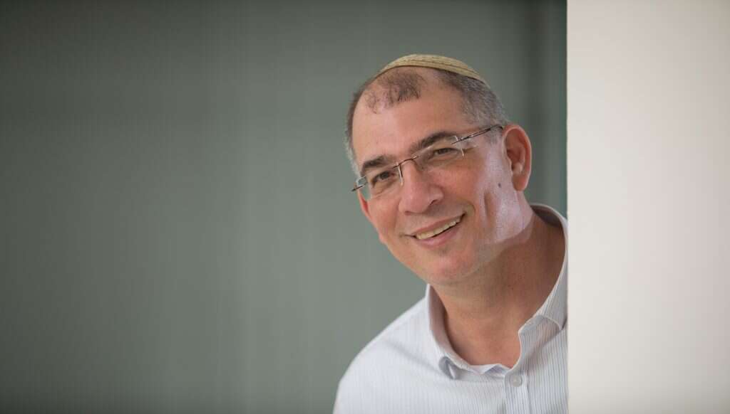 ניר אורבך. | יוסי אלוני