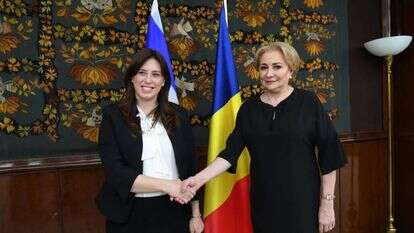 ציפי חוטובלי וראש ממשלת רומניה ויוריקה דנצ'ילה