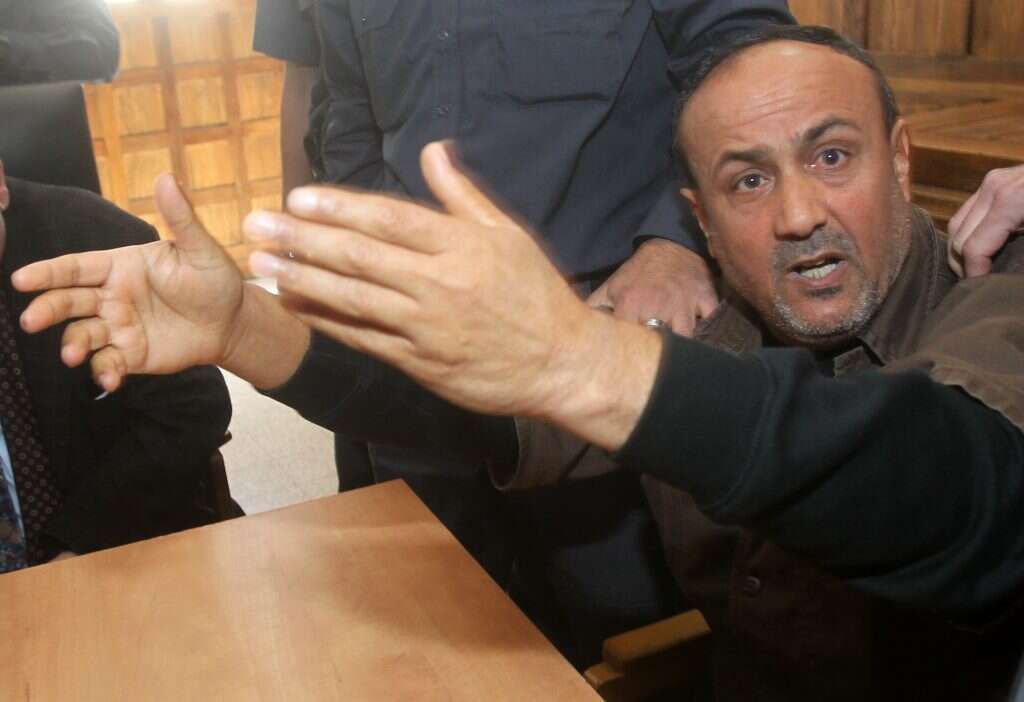 להשמיע את הסיפור לצד השני. | מרים צחי להשמיע את הסיפור לצד השני. | מרים צחי