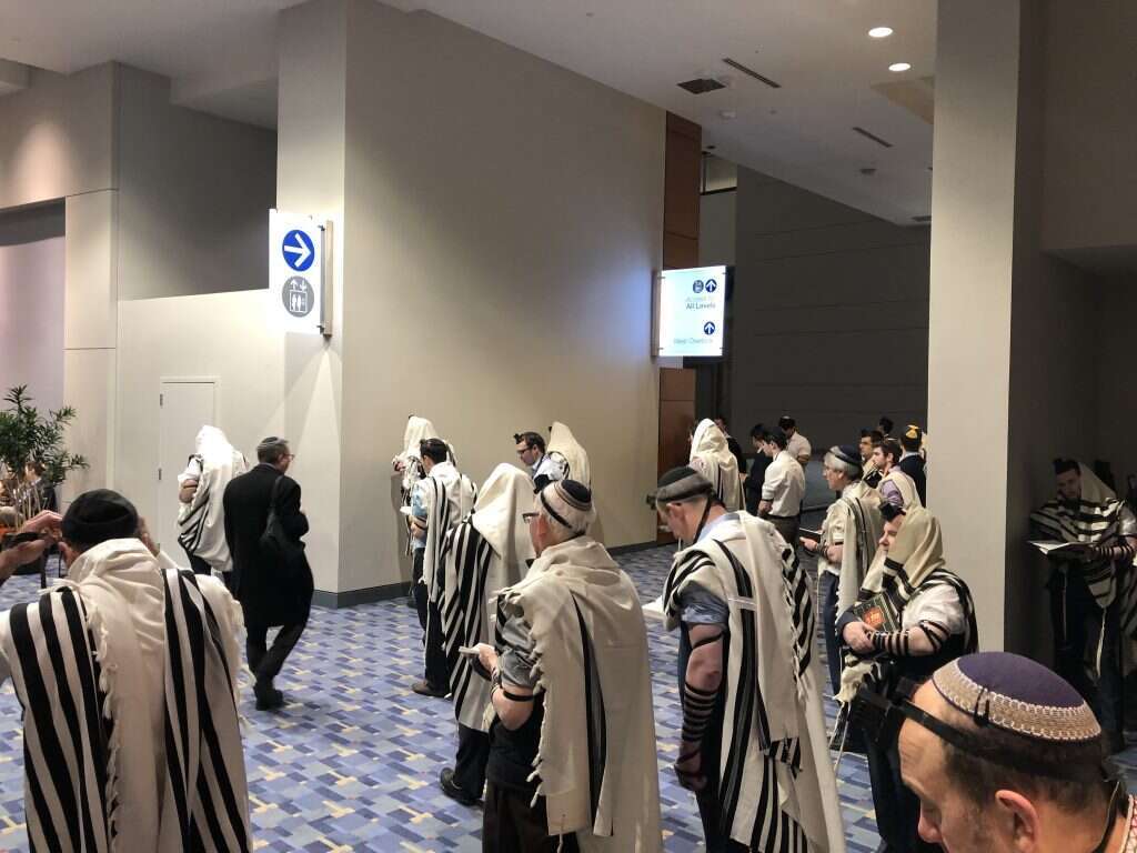 תפילה בוועידת איפא"ק. | OU ישראל