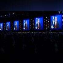 שידור נאומו של ראש הממשלה בוועידת איפא"ק. | AFP